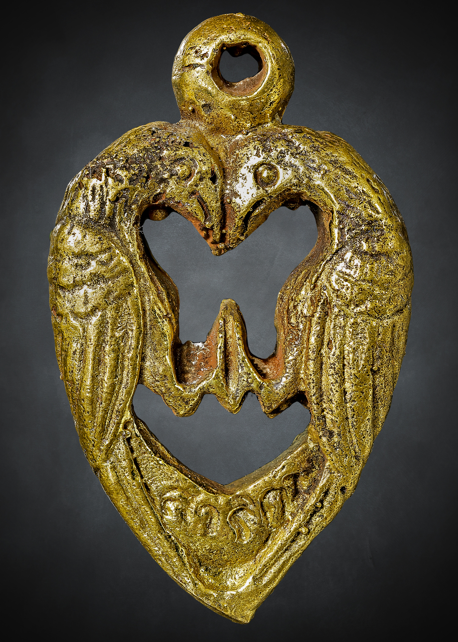 สาลิกา ทองปากดี เครื่องรางมหาเสน่ห์เขมรแท้ ของพระอาจารย์จักร จารุวณฺโณ