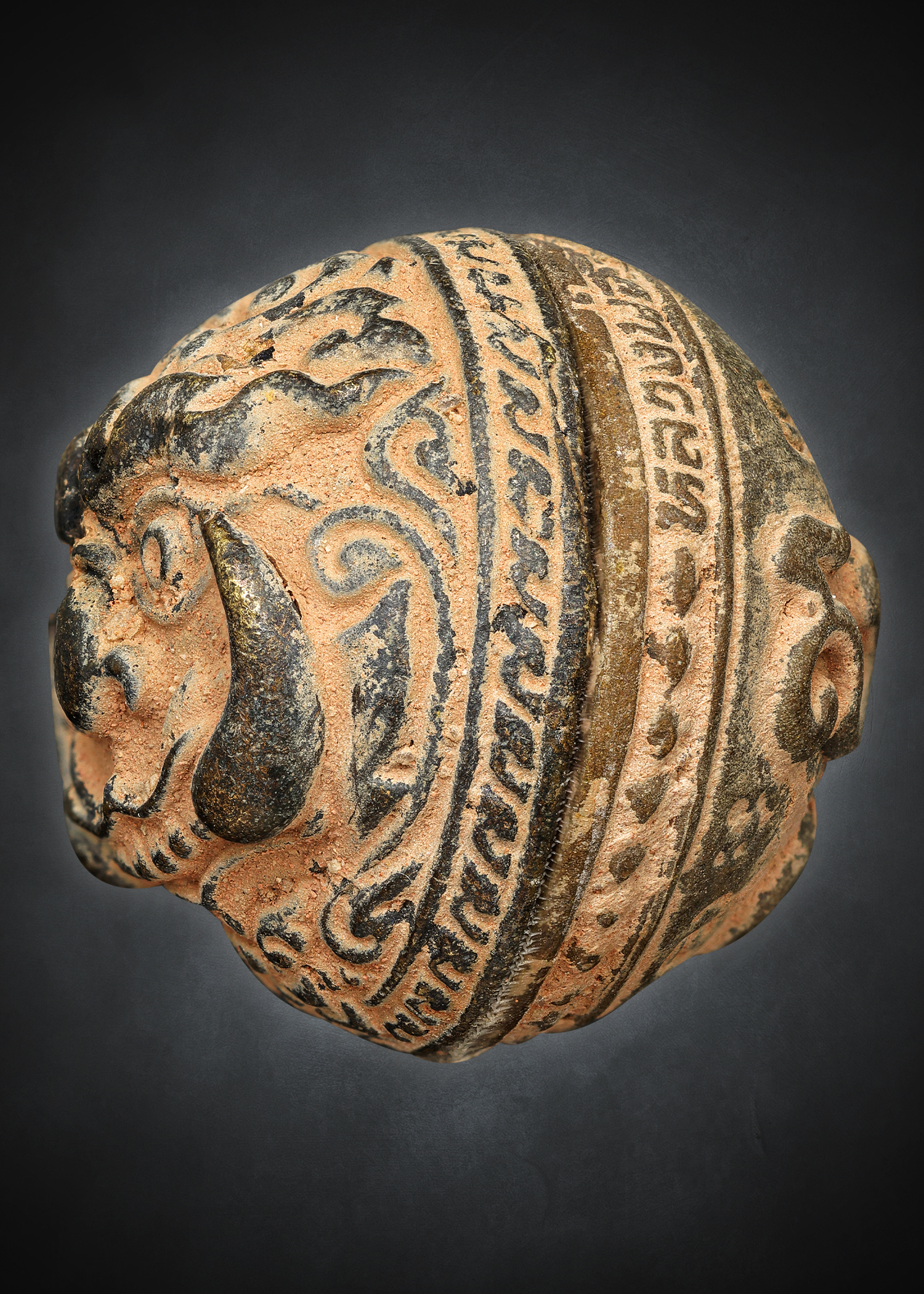 ปรอทกรอเขมรโบราณ รุ่นแรก ทรงพระราหู ( เนื้อนวะเทดินไทย ) โคตรเศรษฐี หลวงตาจักร จารุวณฺโณ ศิษย์ตาเบ๊าะ เหาะเดินได้