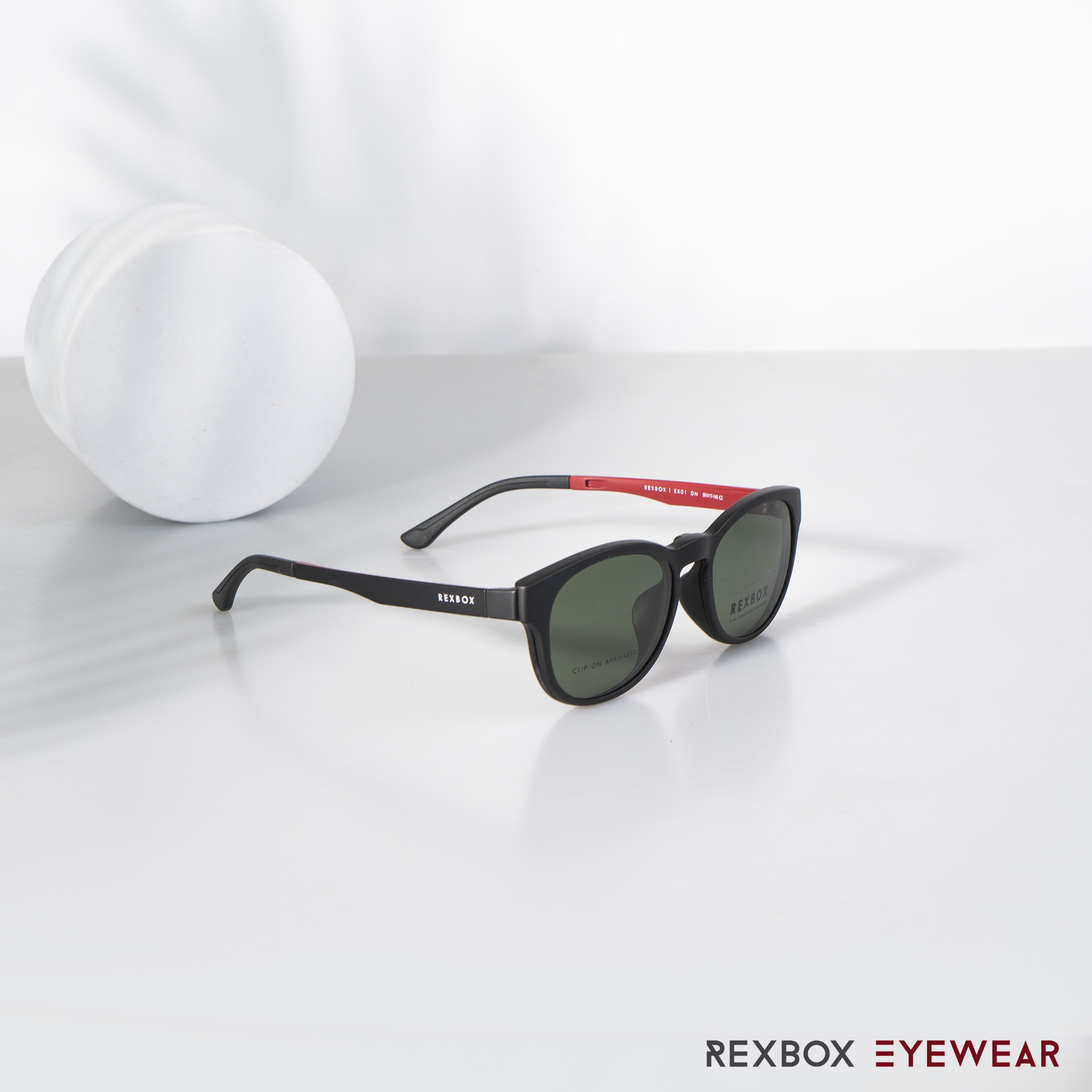 EX01 | กรอบสีดำแดง | คลิปออนเทาเขียว G15