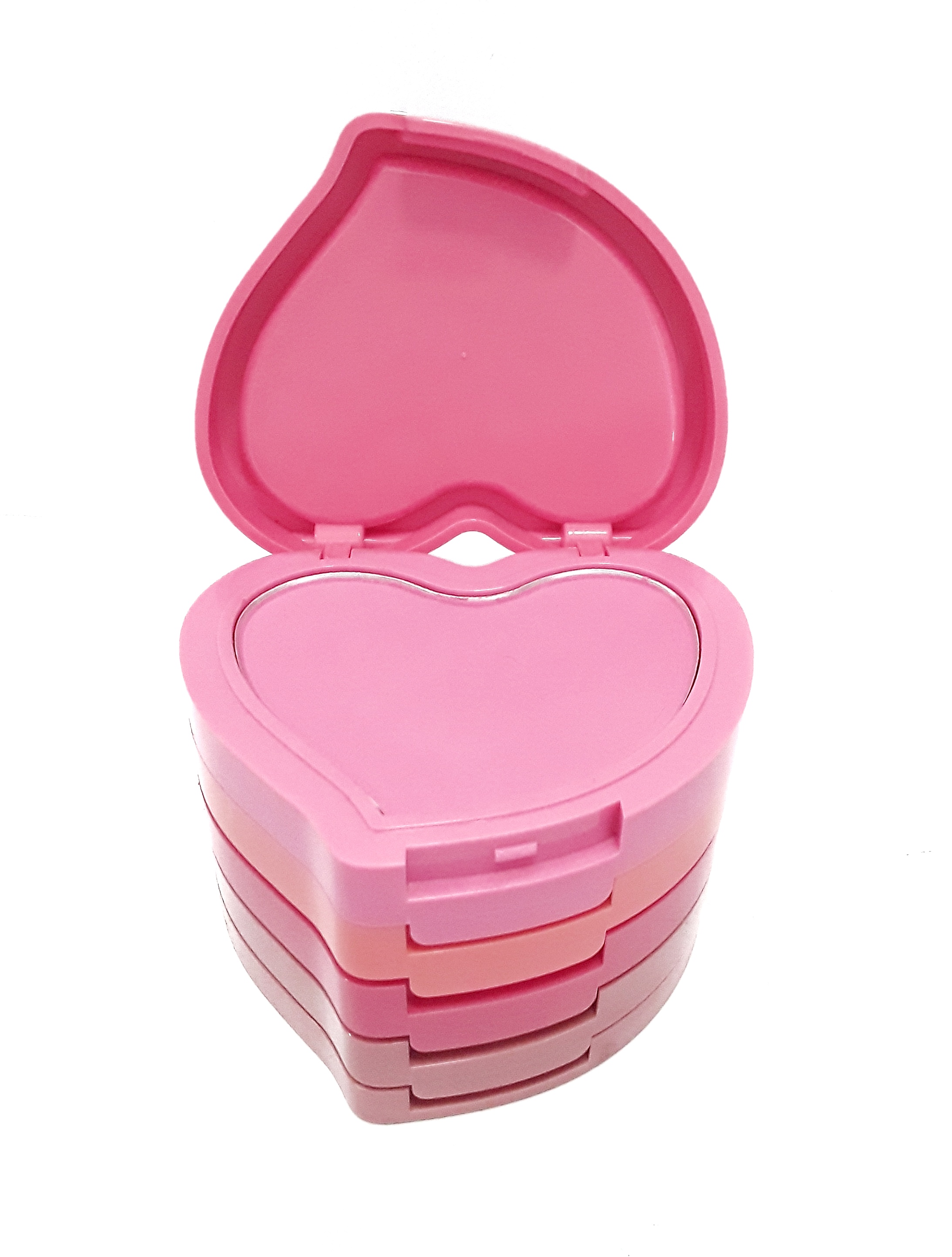 ปัดแก้มคอนโด 5 สี KISS BEAUTY ตลับหัวใจ