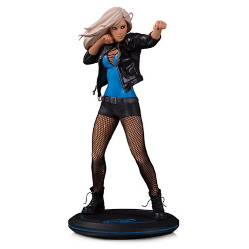 [19.08] DCC DC Cover Girls Black Canary by Joelle Jones Statue