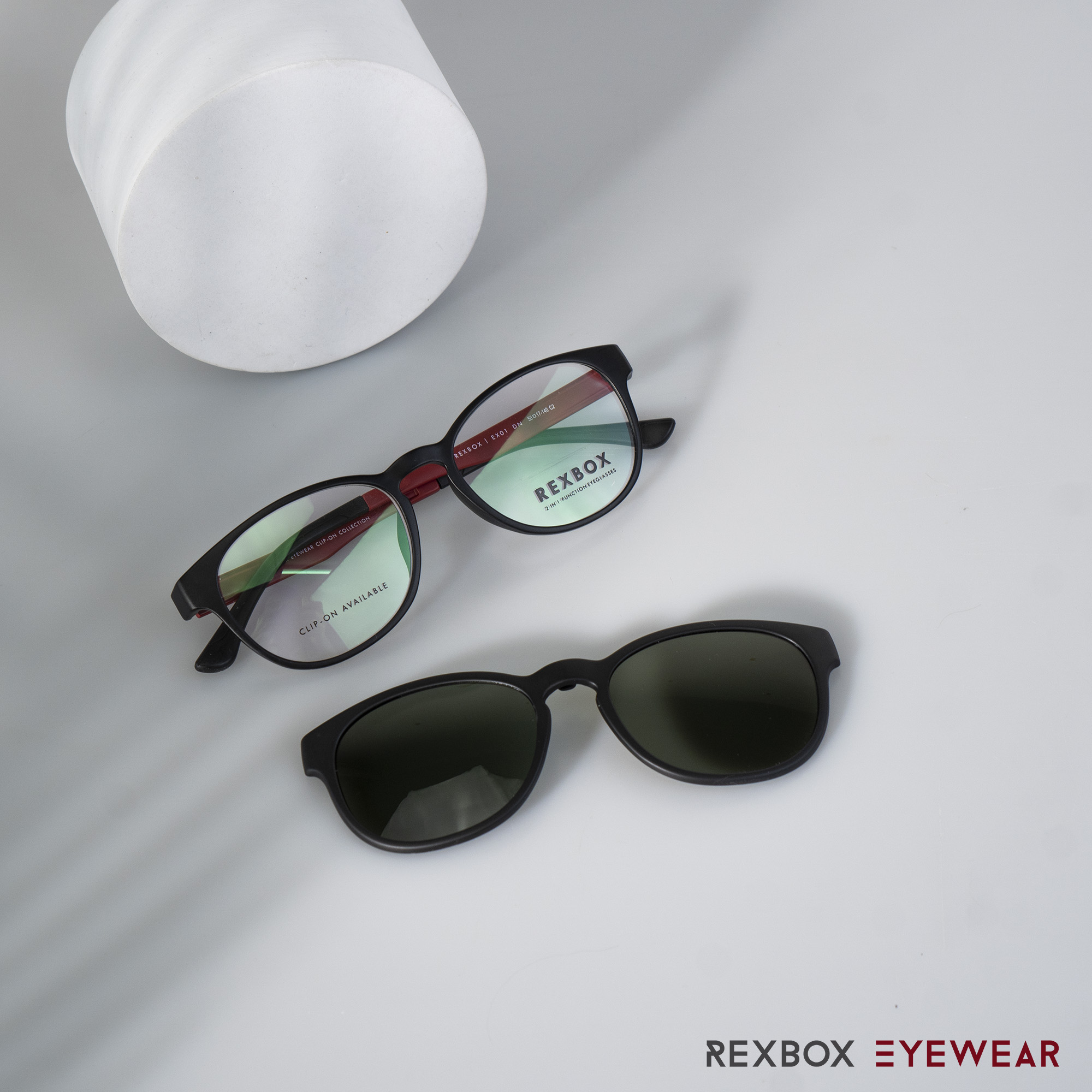 EX01 | กรอบสีดำแดง | คลิปออนเทาเขียว G15