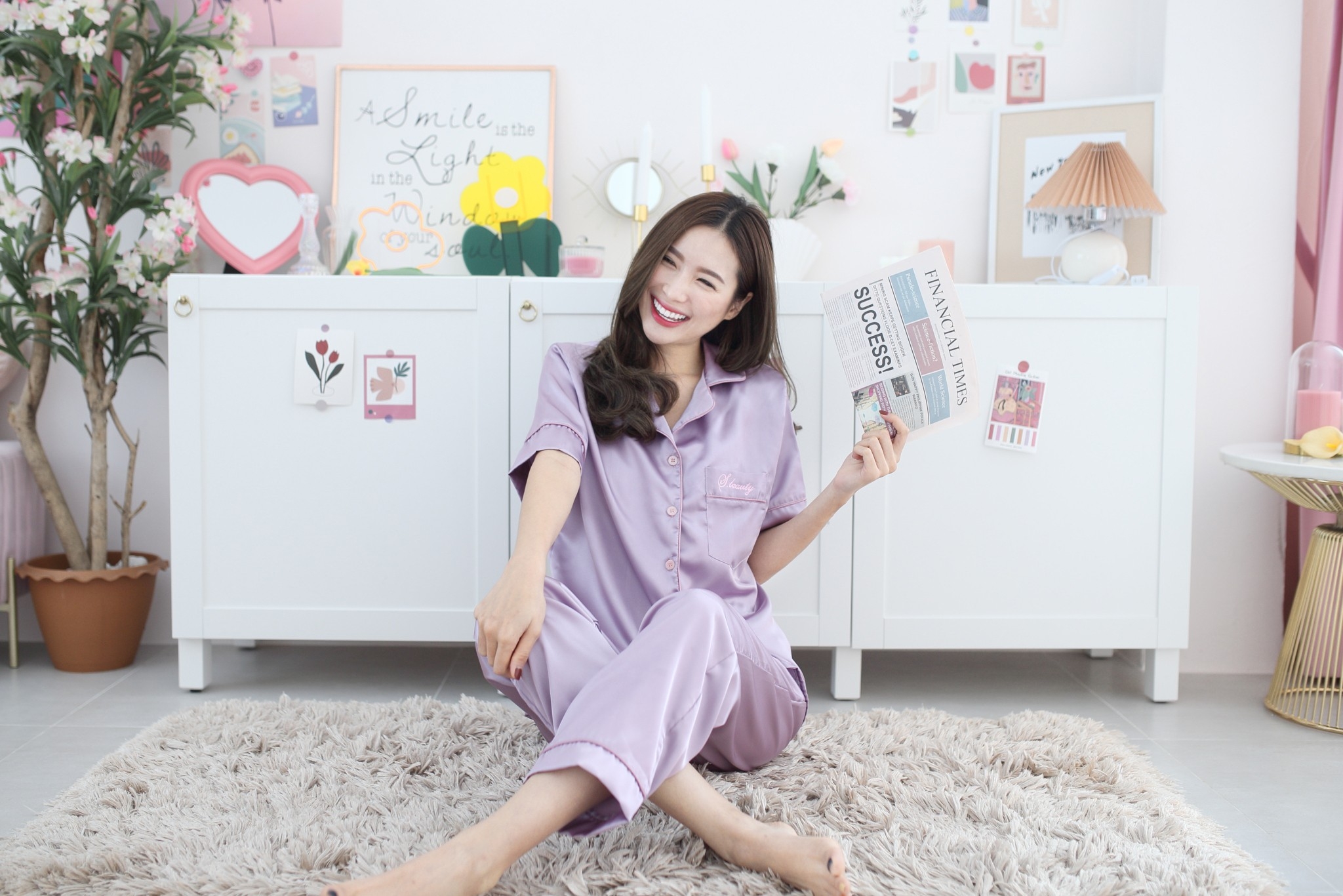 ชุดนอนผ้าซาตินเกรดพรีเมี่ยม สีแชมเปญ ชุดนอนแขนสั้นขายาว เนื้อนิ่ม ส่งไว ตัดเย็บดีมาก ชุดนอนผู้หญิง ชุดนอนน่ารัก ชุดนอนกางเกง แบรนด์ Sleeping Beauty ของแท้