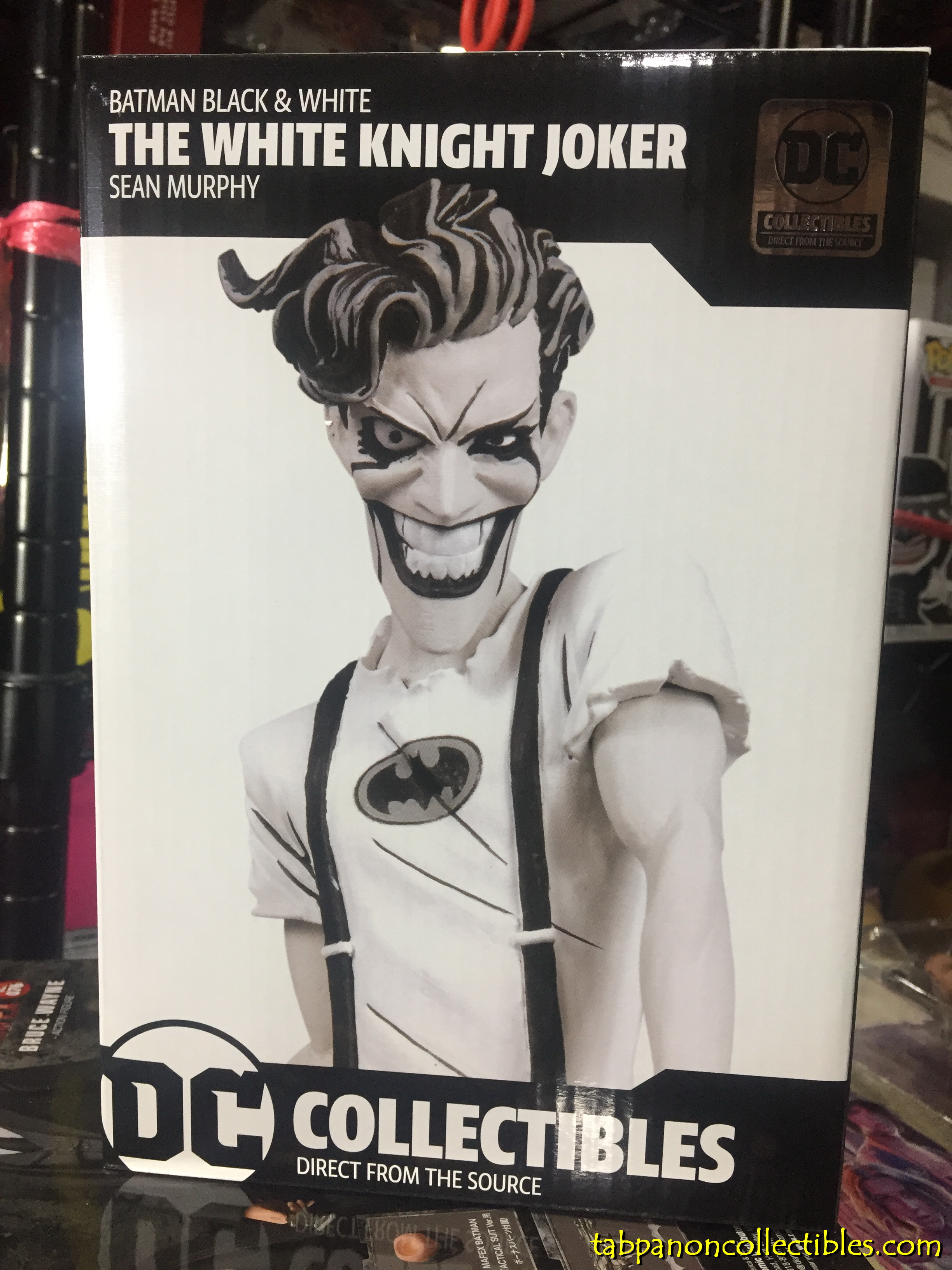 [2019.06] DC Collectibles Batman Black and White The White Knight Joker by Sean Murphy Statue (Limited 5000)
