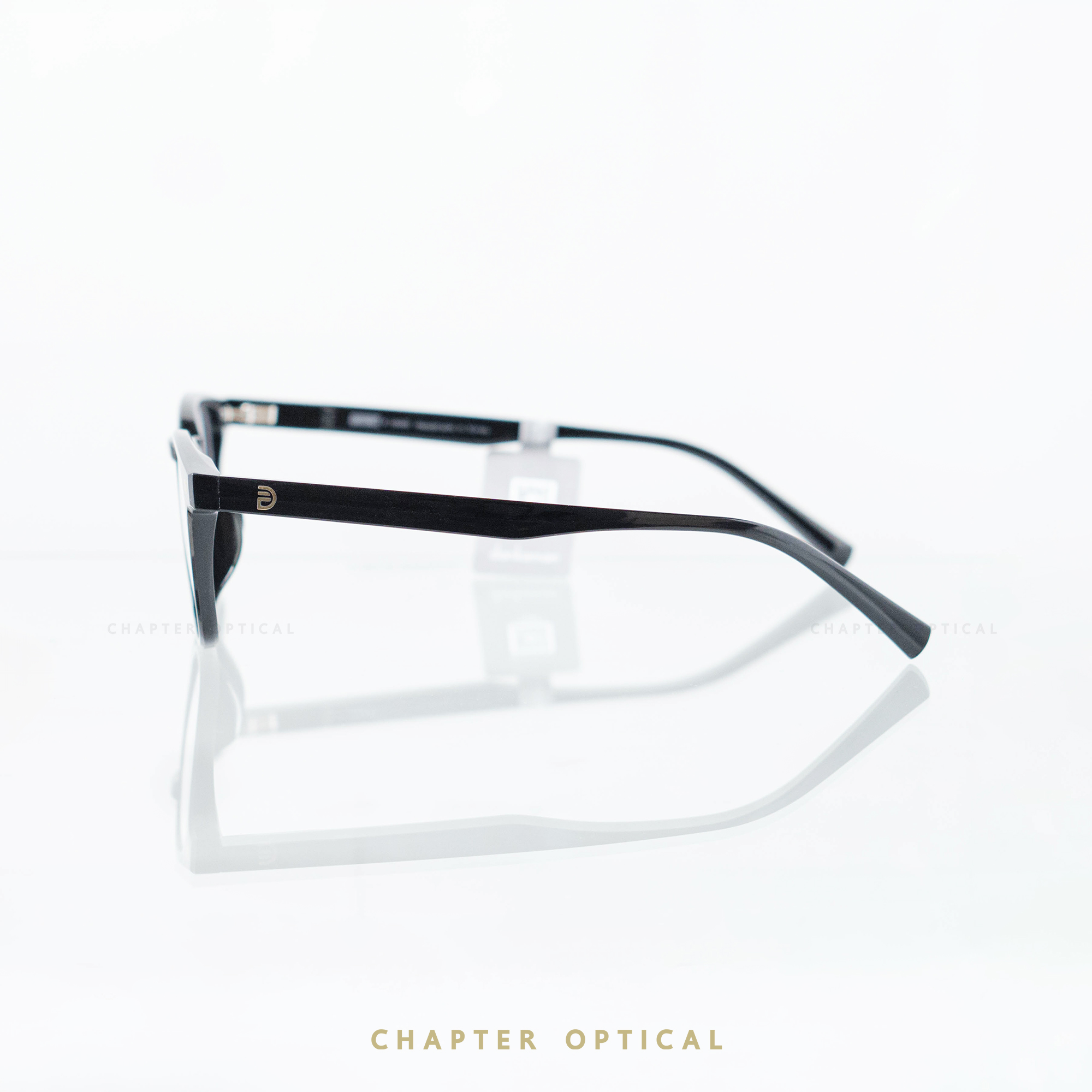 กรอบแว่นDankaman รุ่น D1043-C01 (VINTAGE แต่เบา ด้วยวัสดุ TR90)