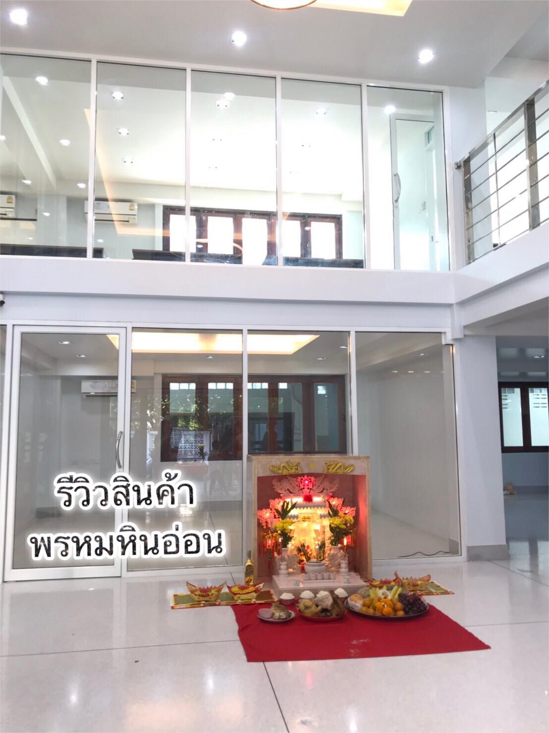 ตู้ครอบศาลตี่จู้เอี๊ยะหินอ่อน