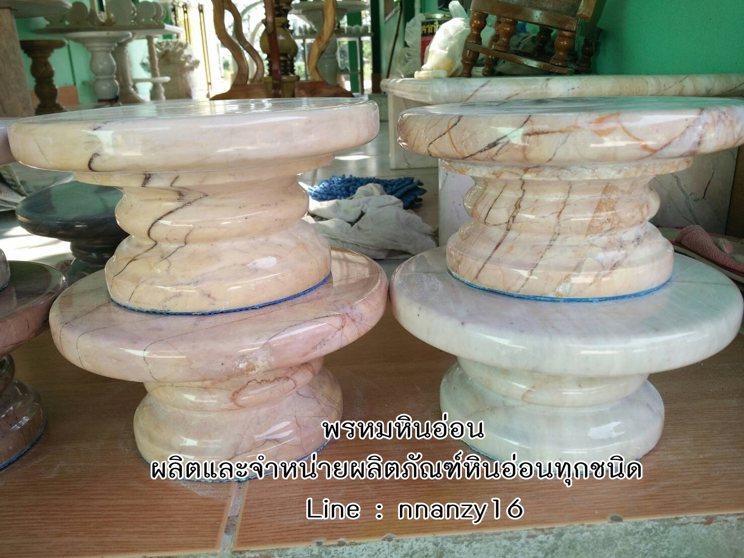 ฐานวางพระพุทธรูป