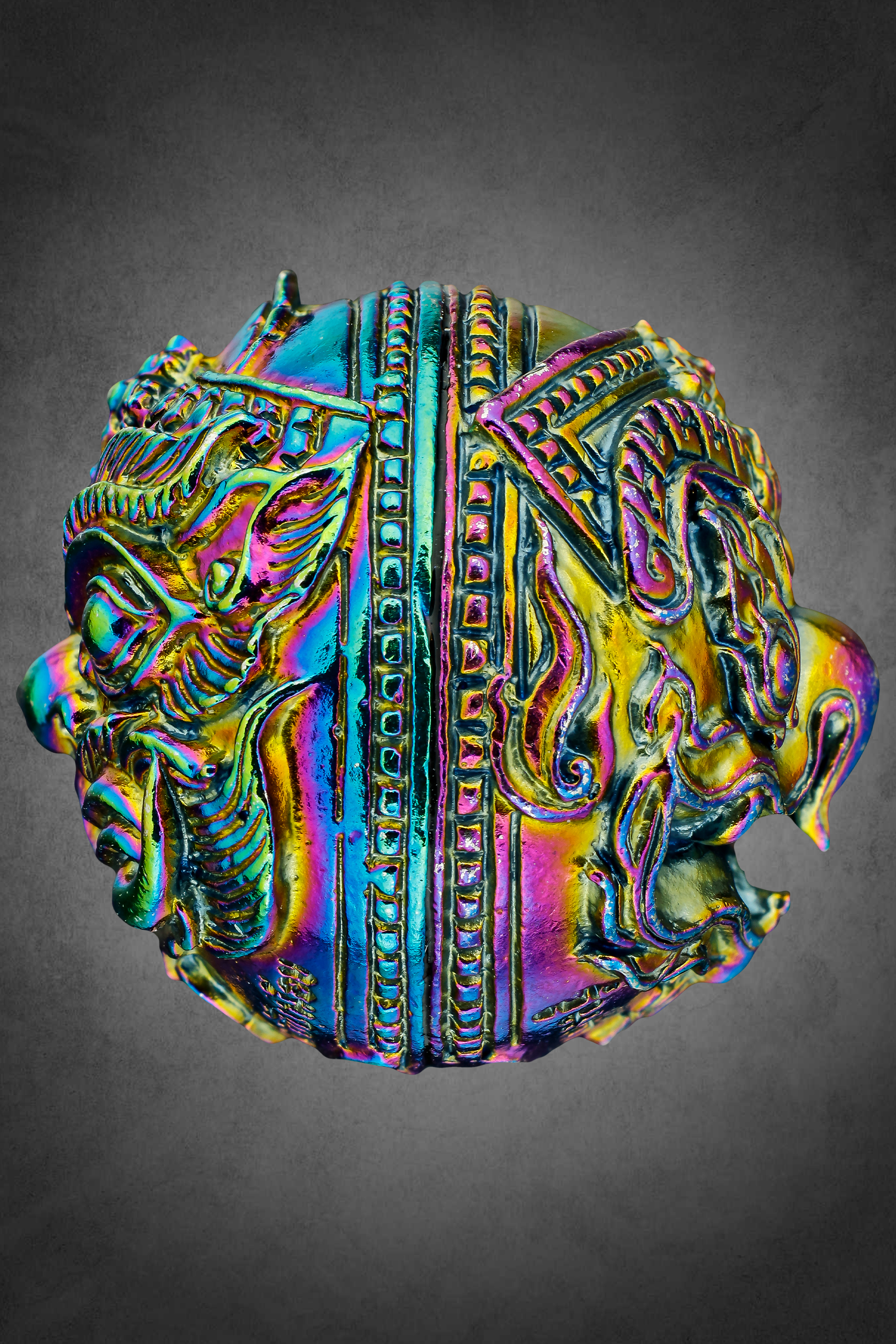 ปรอทกรอ พระราหู ทรงครุฑ รุ่น ๓ เนื้อปัจธาตุปีกแมลงทับ หลวงปู่จันทร์ วัดซับน้อย จ.เพชรบูรณ์