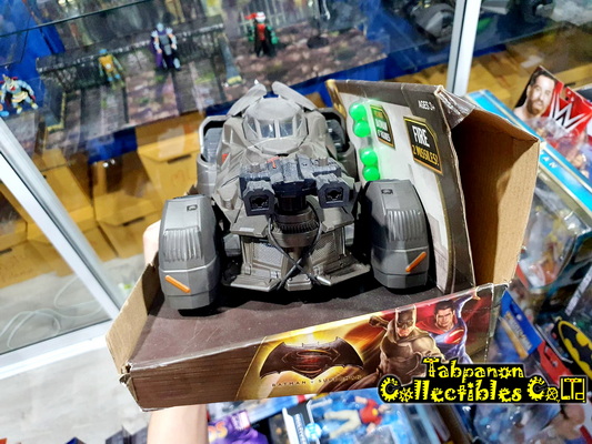 [2016.01] Mattel BvS Epic Battle Batmobile Vehicle for 6-Inch Figure (งานเก่าฝุ่นจับนิดนึง)