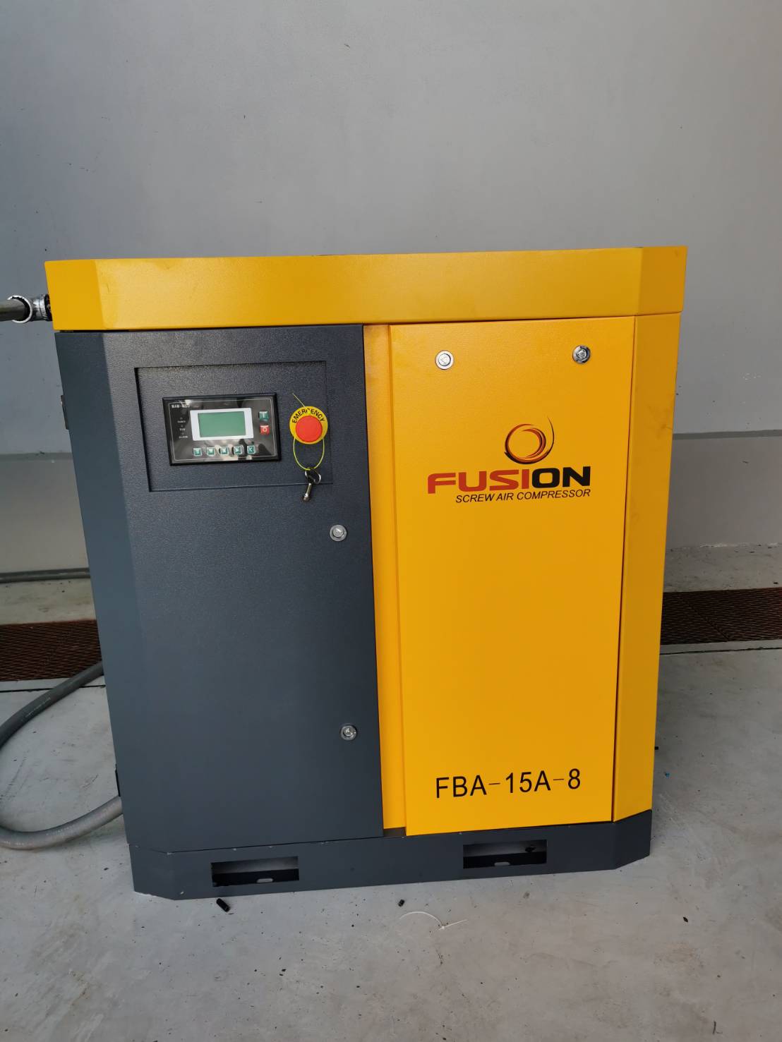 ปั๊มลมสกรู FUSION 15HP Model : FBN-15A 15HP