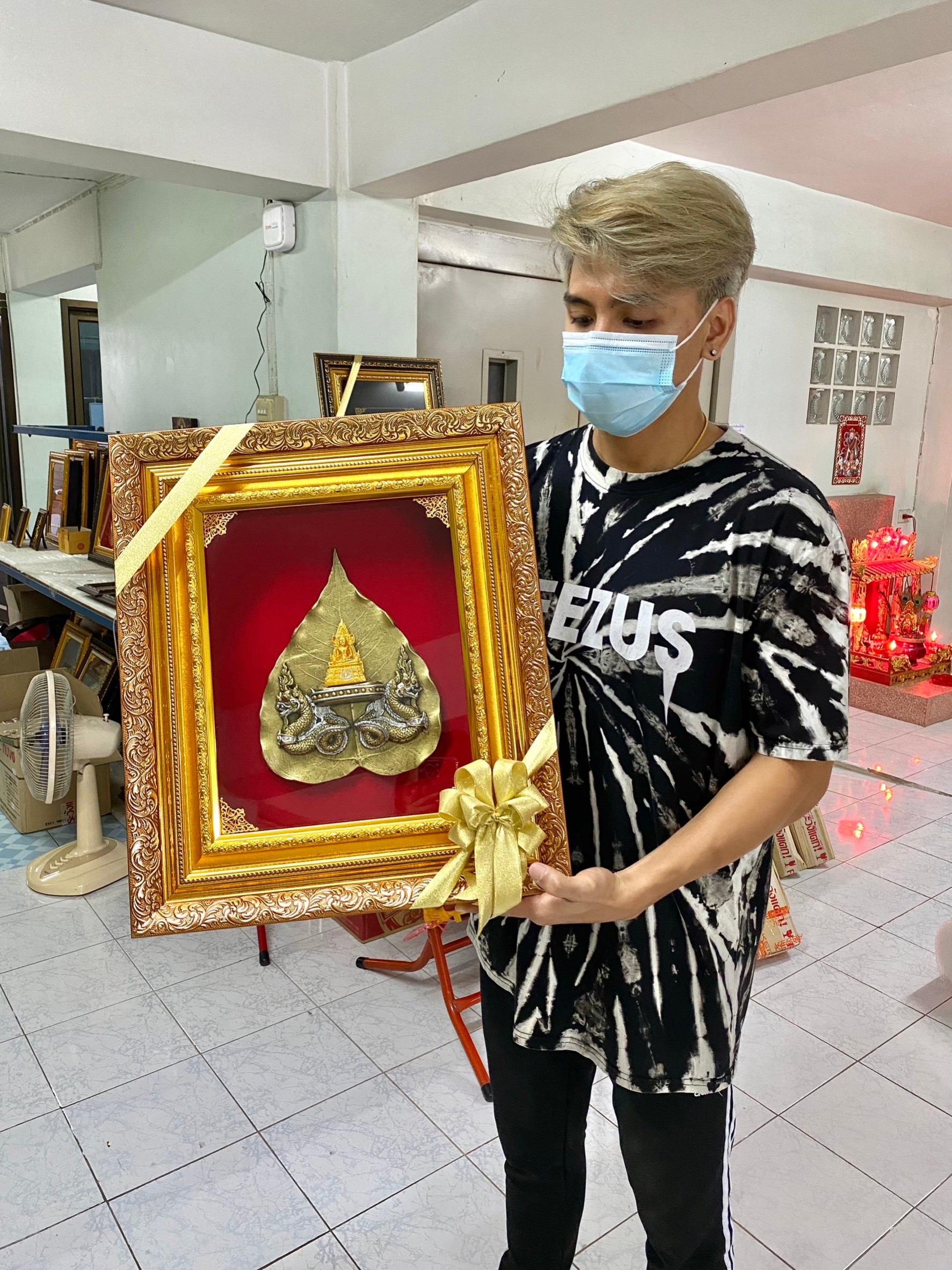 ชุดพระพุทธชินราชมงคล เเท่นใบโพธิ์ พญานาค พร้อมกรอบ ของขวัญของที่ระลึกมงคล ของขวัญ ของขวัญมงคล ของที่ระลึกมอบผู้ใหญ่ ของขวัญเปิดร้าน ของขวัญขึ้นบ้านใหม่ โอกาสสำคัญต่าง ๆ เสริมสิริมงคล บารมี