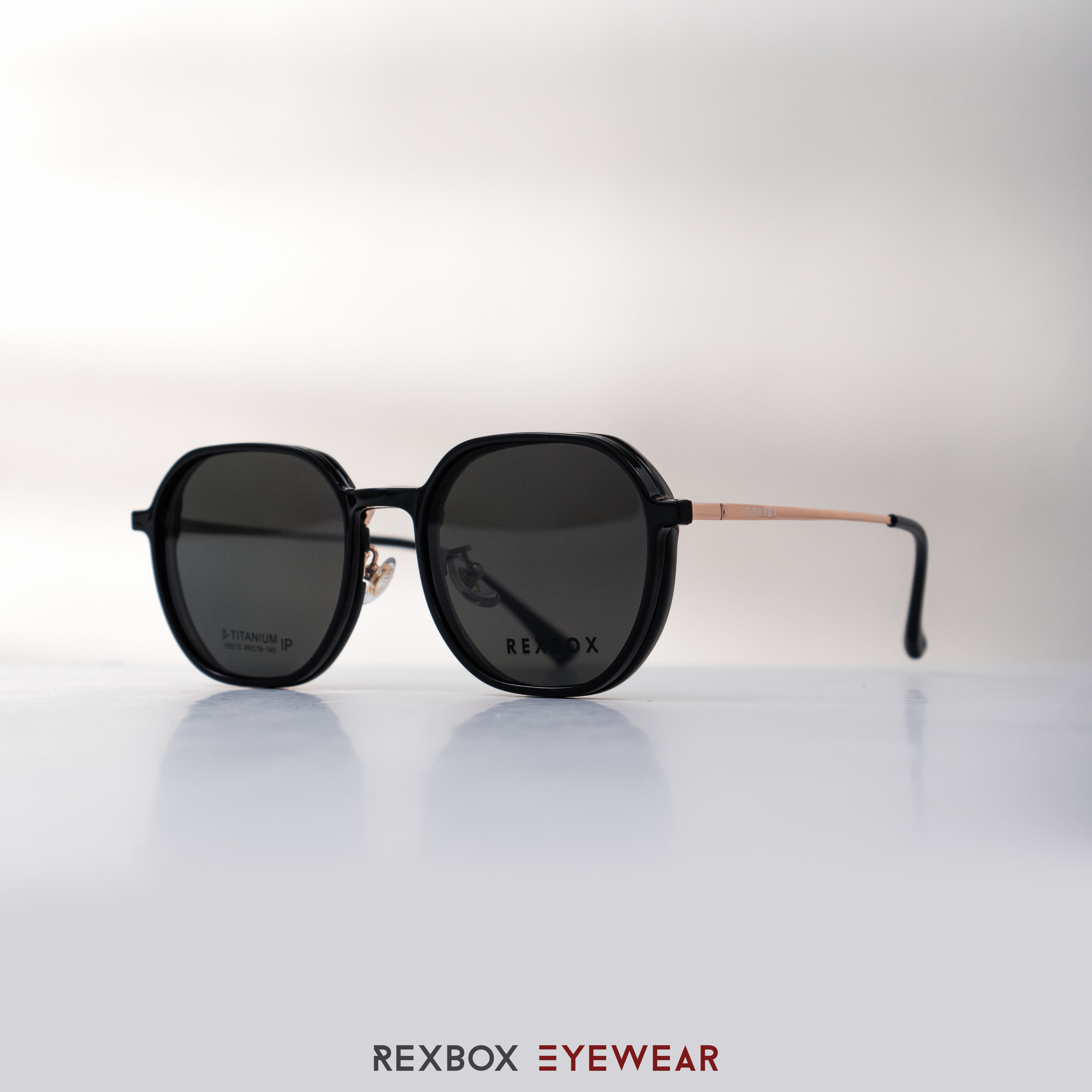 REXBOX รุ่น B-TITANIUM ไทเทเนียม พร้อมคลิปออน Polarized สีดำฉาบปรอทด้านหลังกันยูวี (50075-C2)
