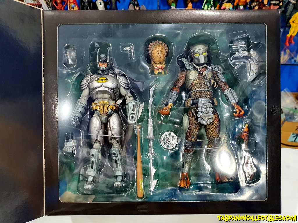 [2019.07] NECA 2019 SDCC Exclusive DC/Dark Horse Batman Armored vs Predator 2-Pack 7” Action Figures
