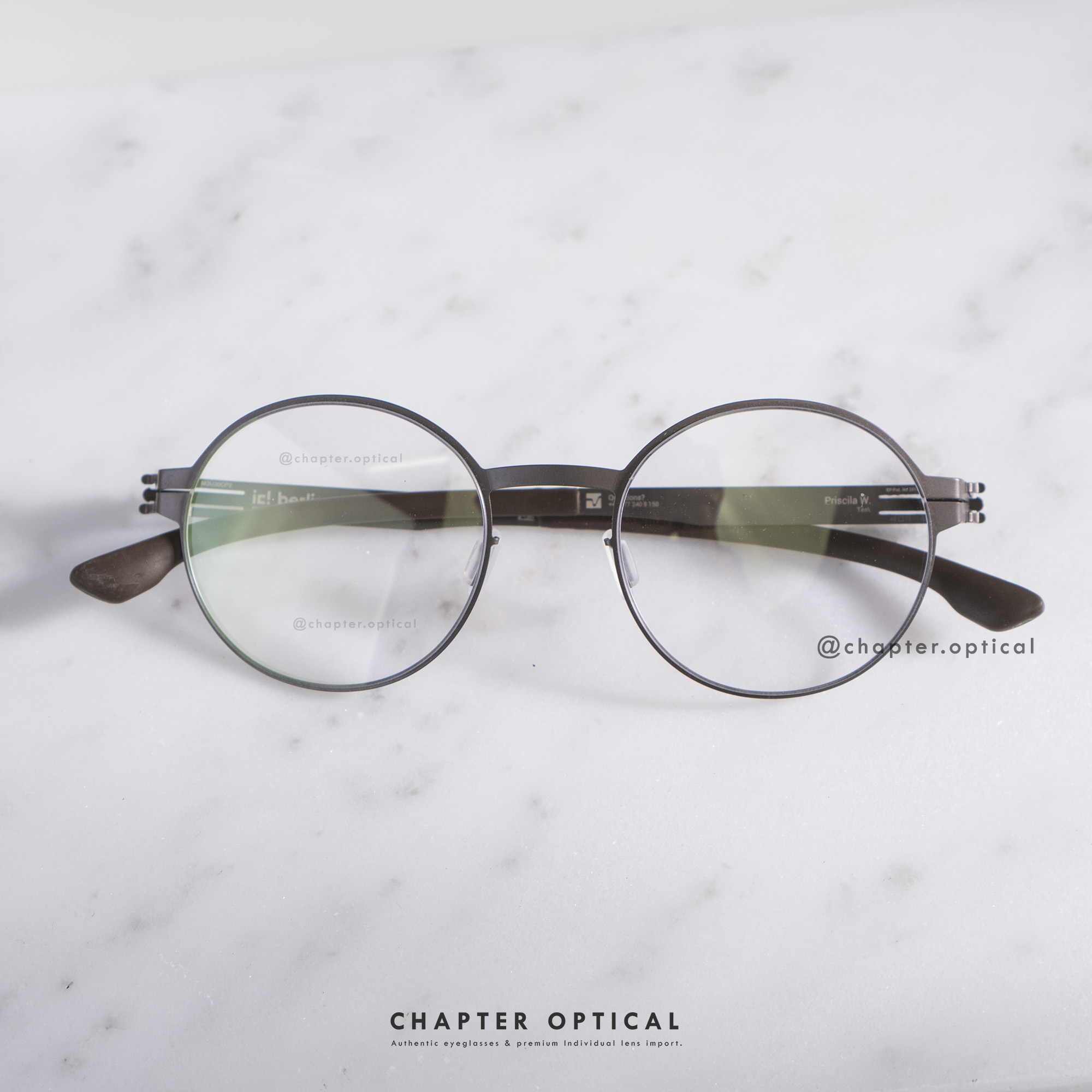 Ic! Berlin | Priscila W. | Teak