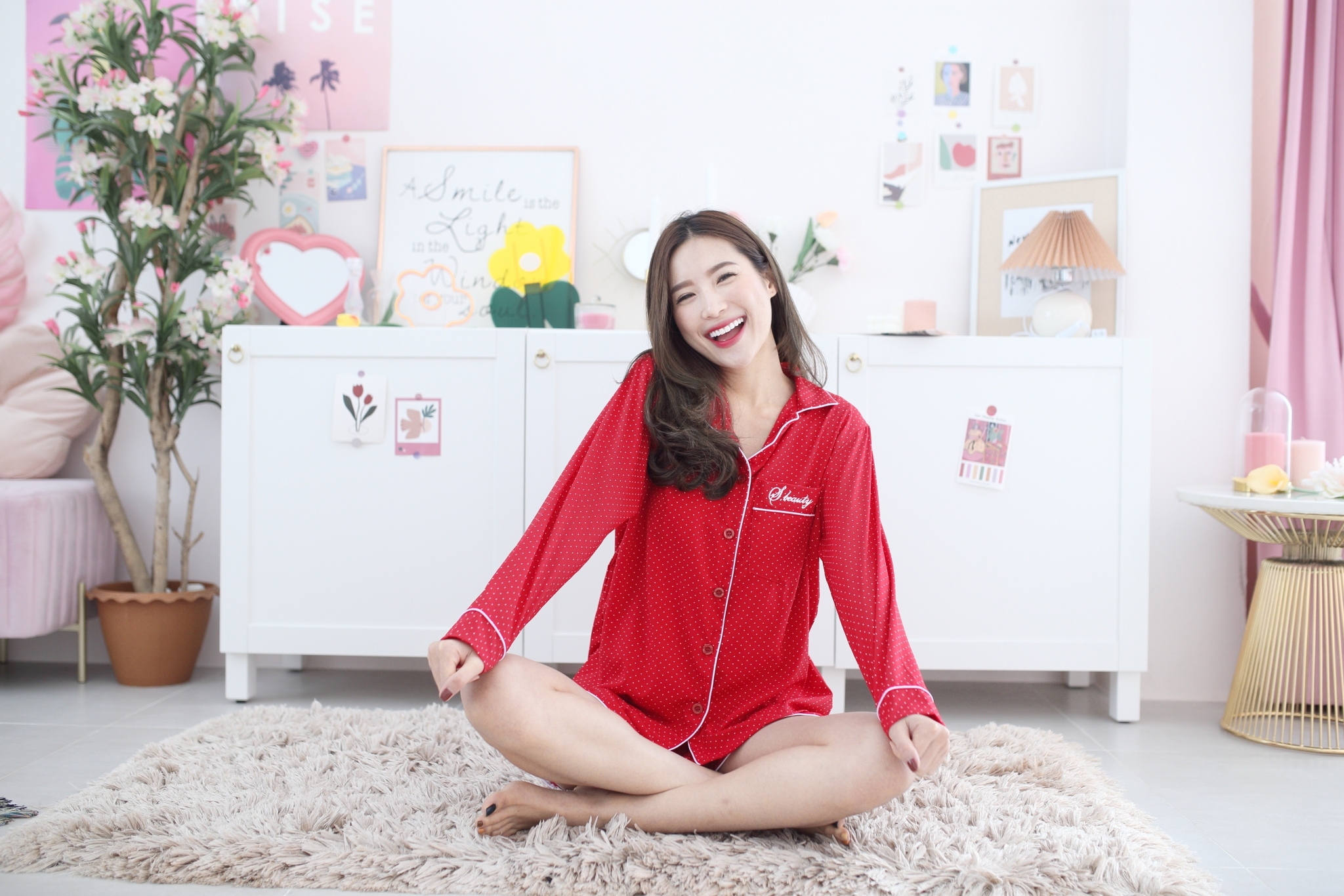 ชุดนอน Premium i Silk สีแดงลายจุด ชุดนอนแขนยาวขาสั้น เนื้อนิ่ม ตัดเย็บดีมาก แบรนด์ Sleeping Beauty ของแท้ ชุดนอนผู้หญิง ชุดนอนน่ารัก