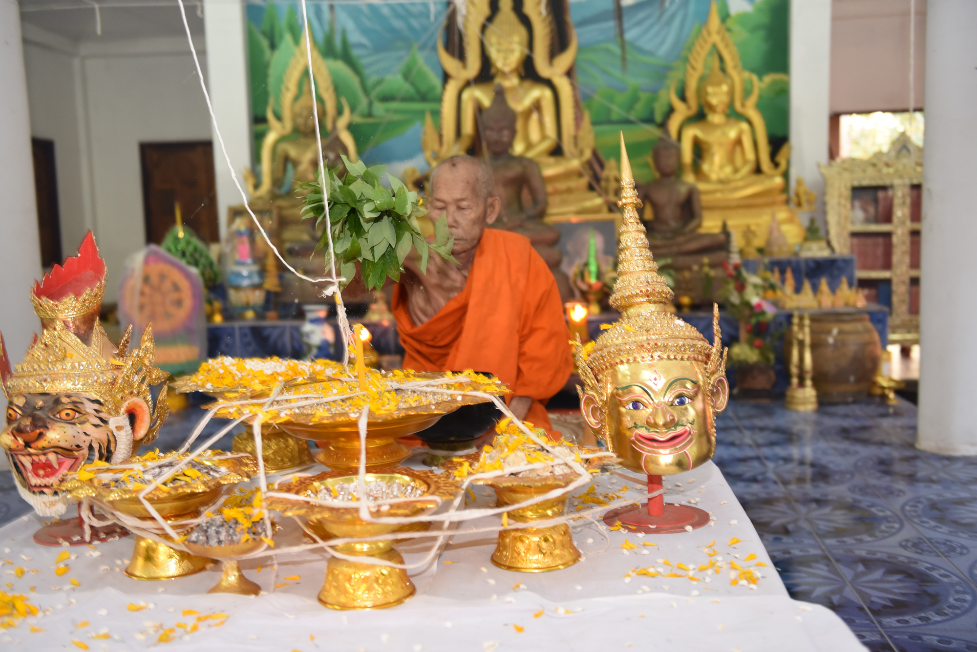 รูปหล่อปู่เสือ เนื้อนวะโลหะ ฤษีบรมครู หลวงปู่กาหลง อสโภ วัดน้ำพุสามัคคี