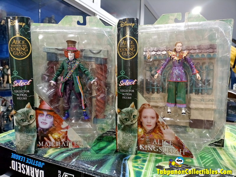 [2017.01] DST Alice Through the Looking Glass Select Alice and The Mad Hatter Set of 2 Figures