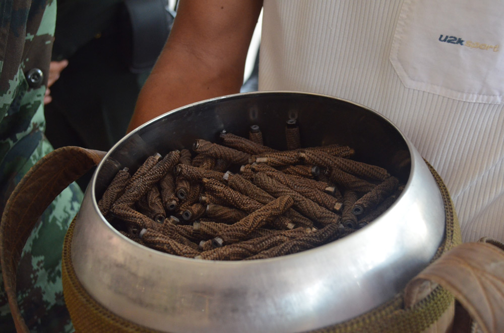 ตะกรุดสมปรารถนารวยทันใจ คงกระพันชาตรี หลวงพ่อเสือดำทำการปลุกเสก หายาก!!!