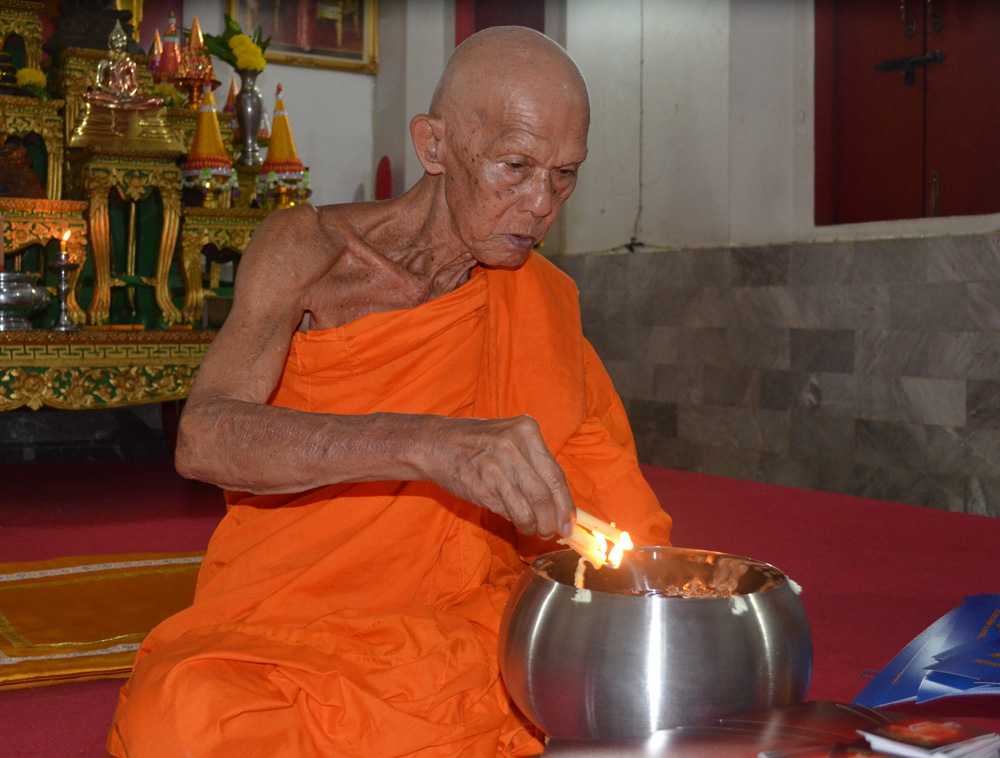 ปรกพระพิราพ เนื้อนวะโลหะ บรมครู มหาเทพ เทพาธิบดี รวยเร็วฉับพลันทันใด ทำอะไรก็แรง หลวงปู่ลอง วัดวิเวกวายุพัด