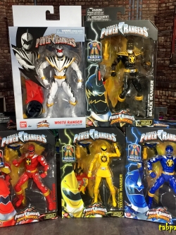 Bandai America Power Rangers Legacy - Dino Thunder (Complete Set)