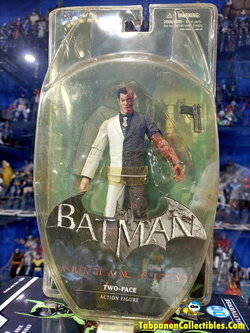 [2014.03] DC Collectibles Batman Arkham City Two-Face Action Figure