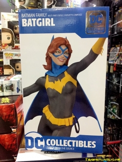 [2019.05] DC Direct Bat-Family 02.Batgirl Multi-Part Statue