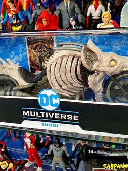 [2021.02] McFarlane DC Multiverse Dark Nights Death Metal Batcycle Vehicle