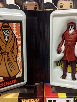 [2012.07] Mattel DC Signature Watchmen Club Black Freighter Rorschach