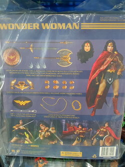 [2021.06] Mezco DC Comics Wonder Woman One:12 Collective Figure