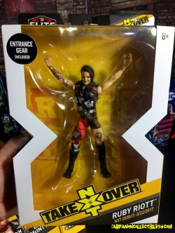 [2019.03] WWE Elite NXT:TakerOver Series 4 - Ruby Riot (Damaged Packing) 7-Inch Action Figure
