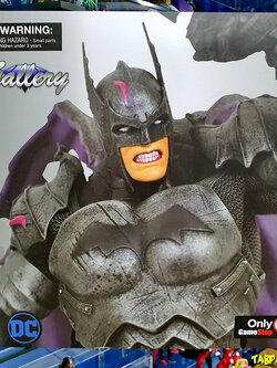 [2019.06] DST DC Gallery Dark Nights Metal Batman 9" PVC Diorama Gamestop Exclusive