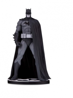[2020.10] DC Direct Batman Black and White Batman V.3 by Jim Lee Statue