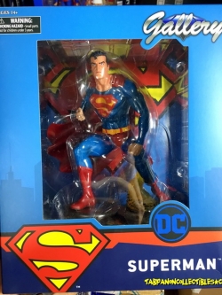 [2018.12] DST DC Gallery Comics Superman 9" PVC Diorama