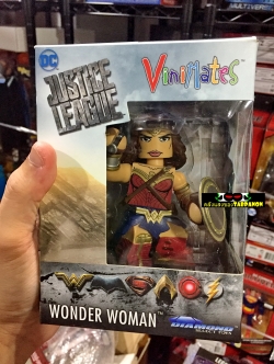 DST-Vinimates DC Movie - JL Wonder Woman Sword