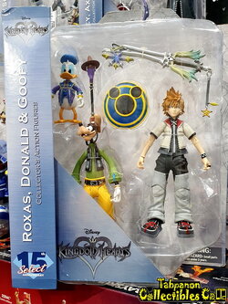 [2018.07] DST Kingdom Hearts Select Series 2 Roxas, Donald Duck, & Goofy Action Figure Set,