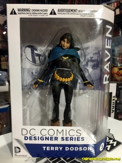 [16.01] DCC Designer by Terry Dodson 03.Teen Titans Earth One Raven 7-Inch Action Figure