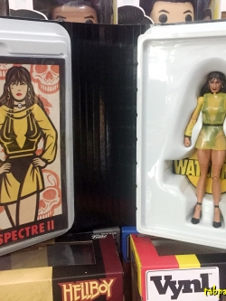 [2012.07] Mattel DC Signature Watchmen Club Black Freighter Silk Spectre