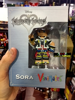 DST-Vinimates Kingdom Hearts - Sora