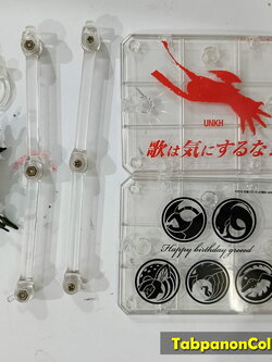 [2010.07] Bandai S.H.Figuarts Kamen Rider OOO Ankh Hand x 2 Base (Greed Logo) - USED